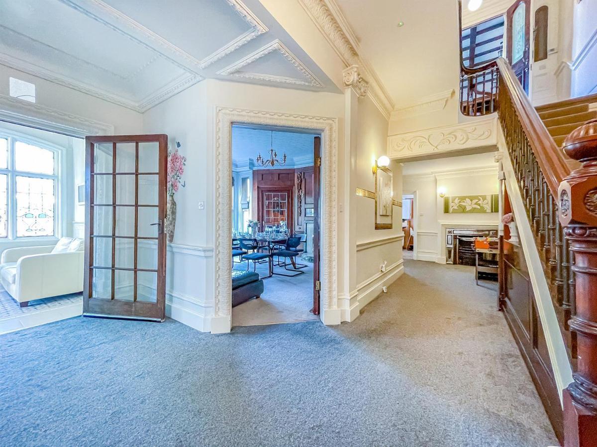 *Rd9Bc* For Your Most Relaxed & Cosy Stay + Free Parking + Free Fast Wifi * リーズ エクステリア 写真